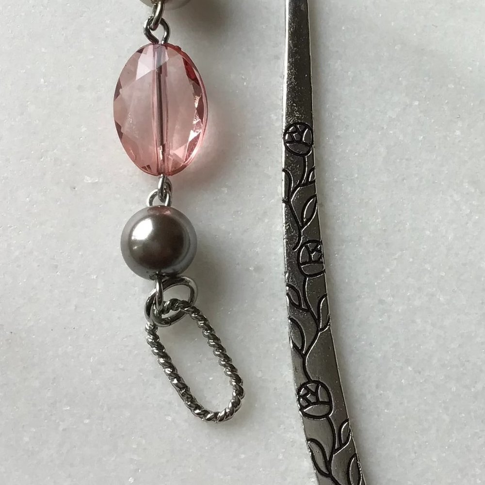 Tibetan Metal Silver‎ Rose Engraved Beaded Hook Bookmark